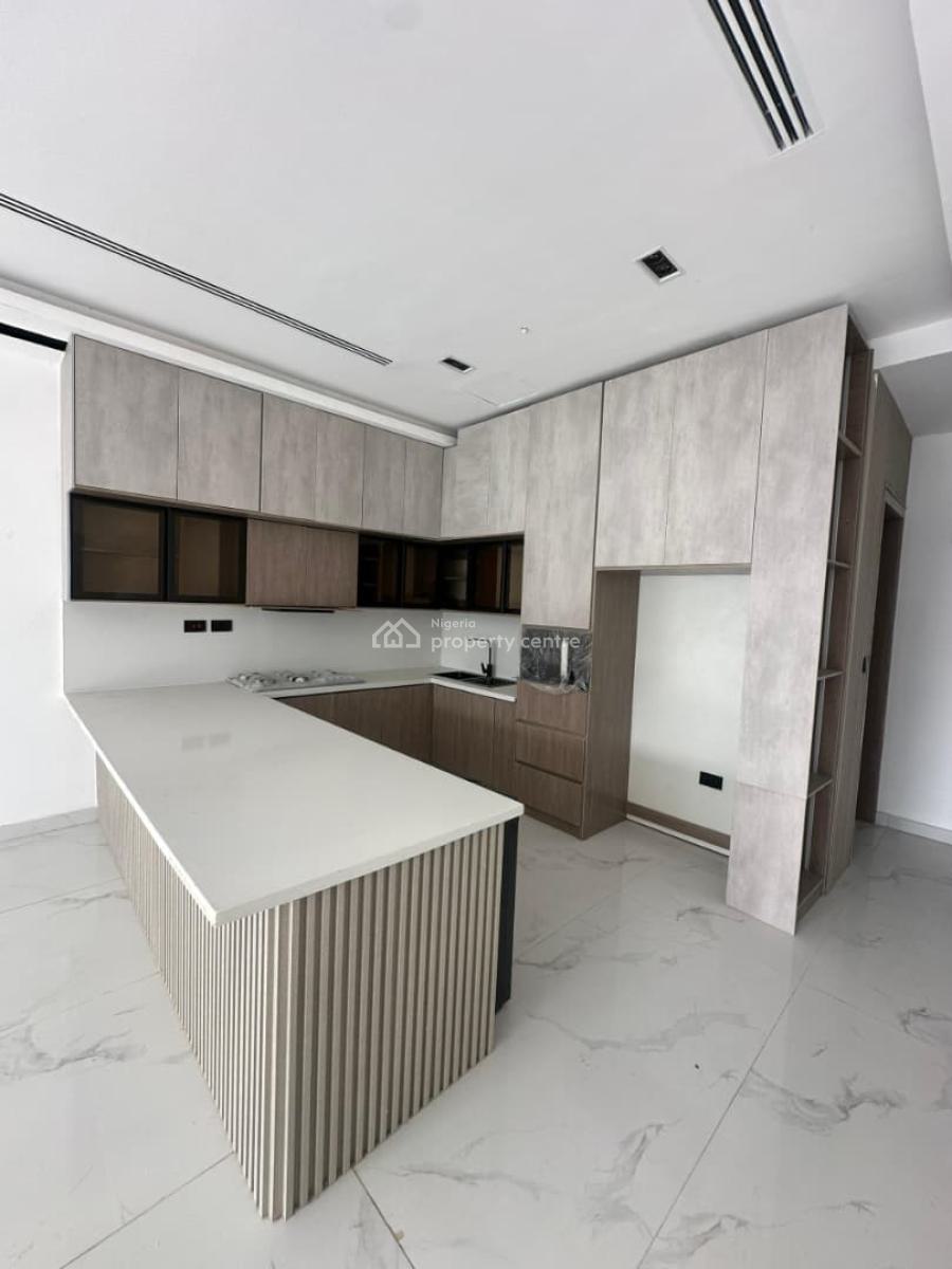 Stunning 2 Bedroom Apartment Within a Serene Neighborhood, Lekki Phase 1, Lekki, Lagos, Flat / Apartment for Sale