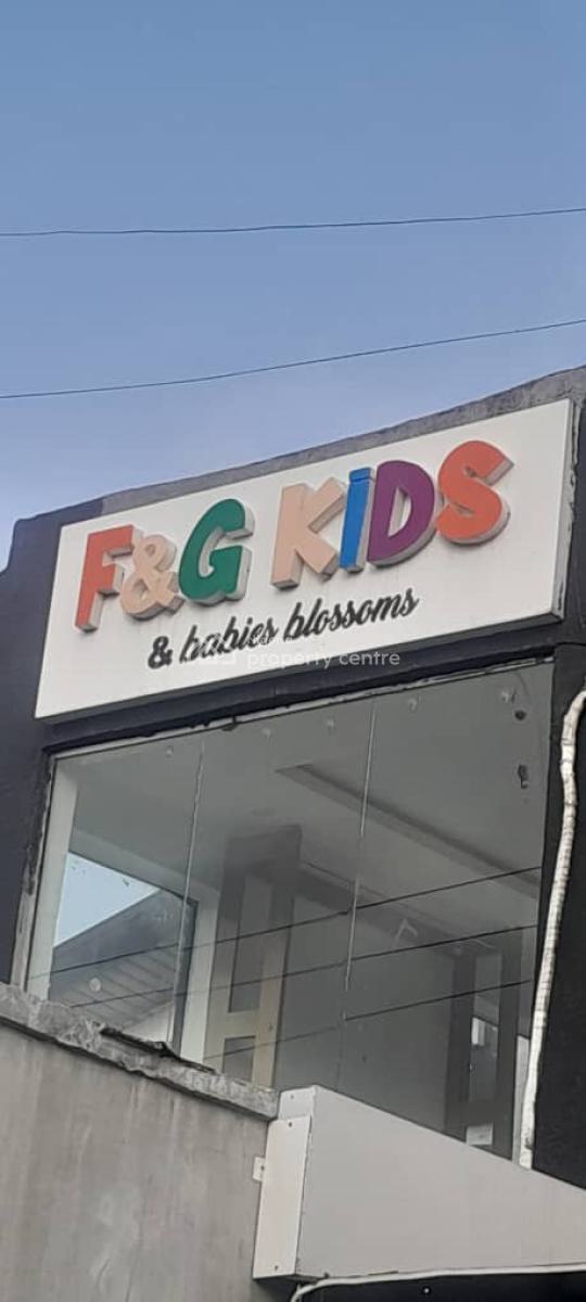 Big Shop Space Available Upstairs @lekki Phase 1, Lekki Phase 1, Lekki, Lagos, Shop for Rent