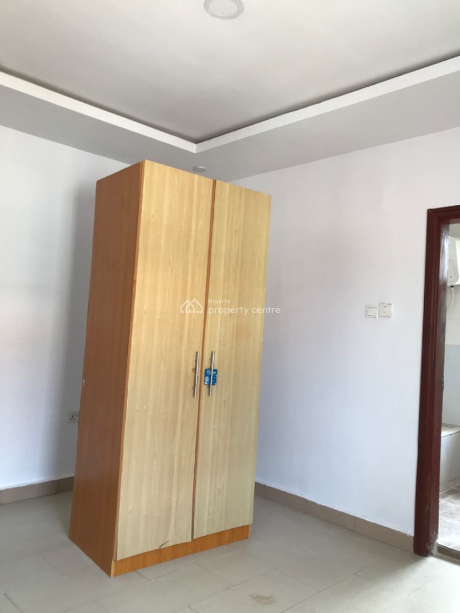 Newly Renovated 3 Bedroom Terrace Duplex @lekki Phase 1, Lekki Phase 1, Lekki, Lagos, Terraced Duplex for Rent