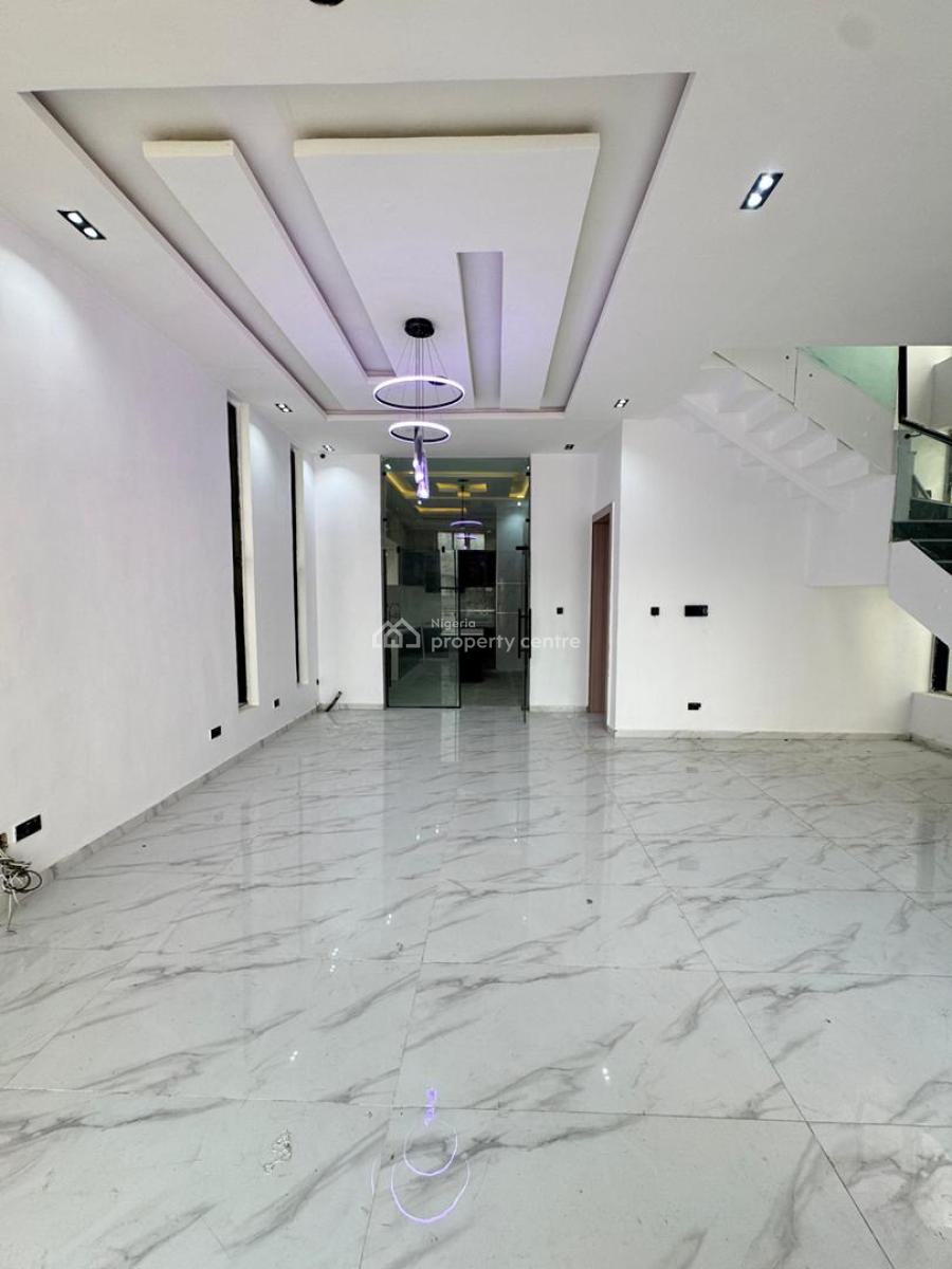 Spacious 4 Bedroom Fully Detached Duplex + Pool, Chevron Drive, Lekki, Lagos, Detached Duplex for Sale