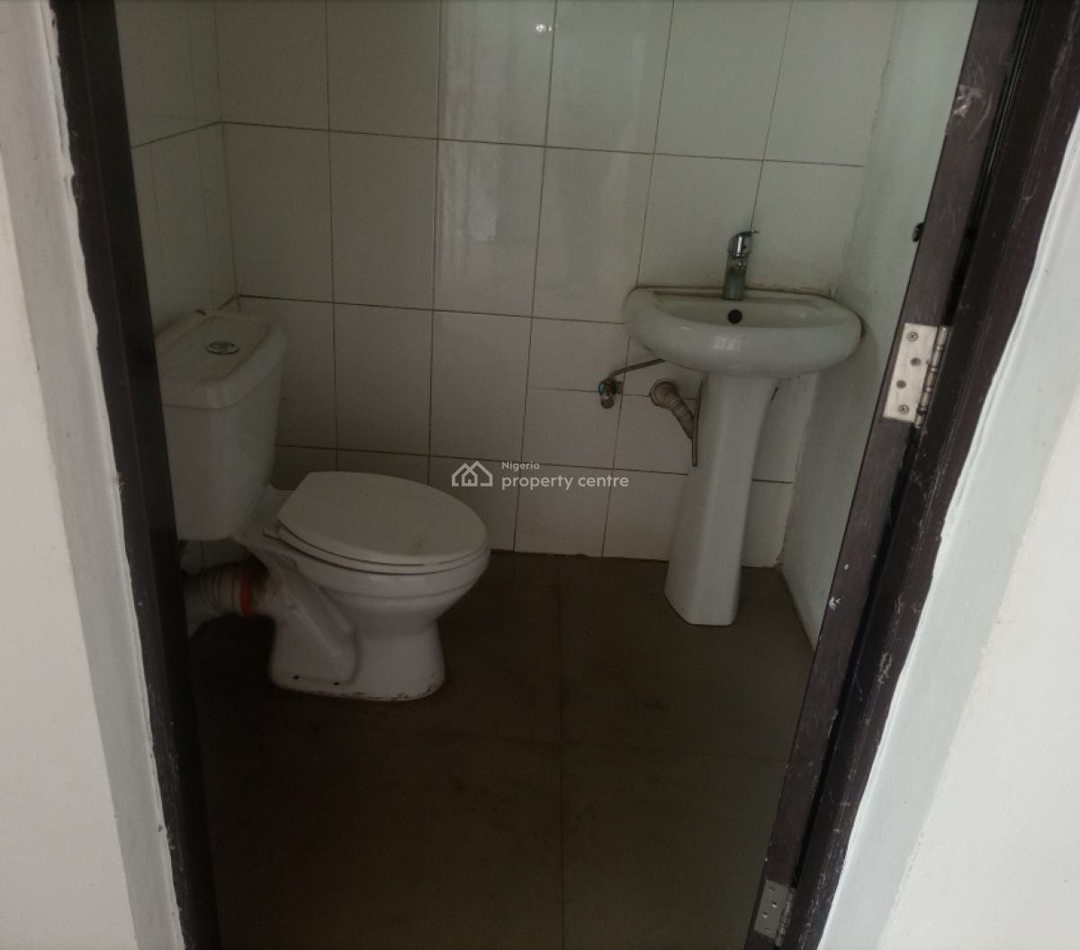 Shop/office Space, 3rd Avenue, Gwarinpa, Abuja, Shop for Rent