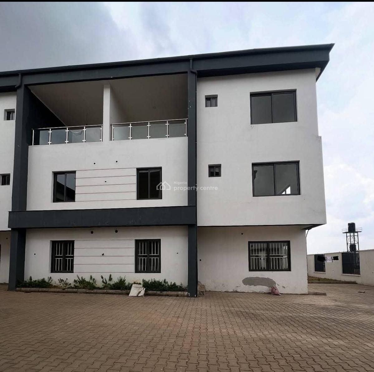 5 Bedroom Semi Detached Duplex with 1 Room Bq, Mabushi, Abuja, Semi-detached Duplex for Sale