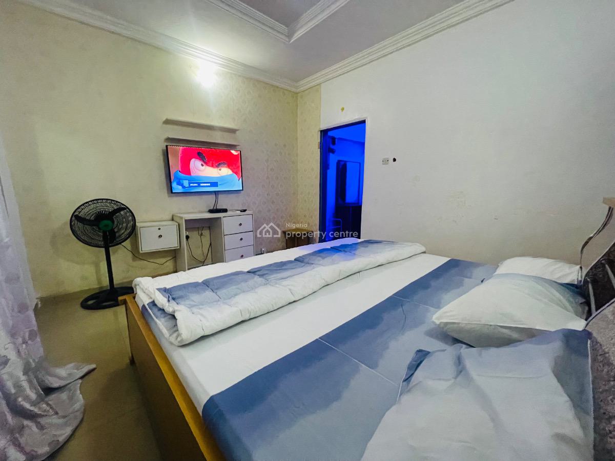 Affordable 4 Bedroom Serviced Apartment (shared), 5 Abdullahi Bokani Street, Kubwa, Abuja, Flat / Apartment Short Let