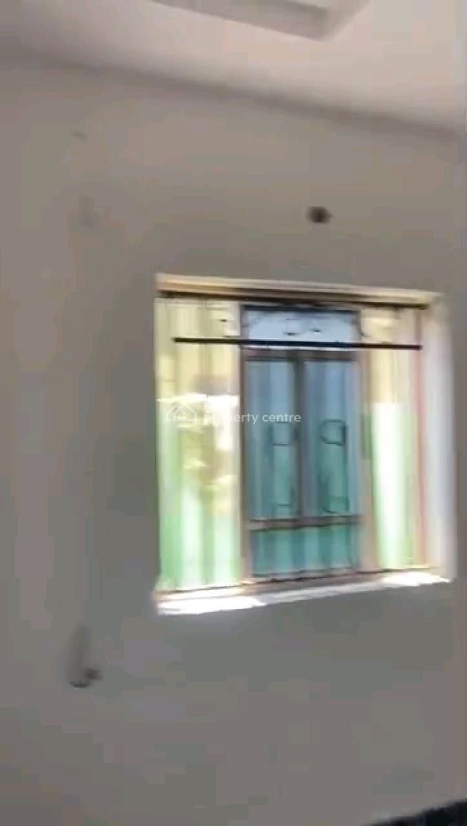 Decent Mini Flat, Oworonshoki, Shomolu, Lagos, Mini Flat (room and Parlour) for Rent