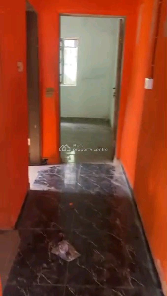 Decent Mini Flat, Oworonshoki, Shomolu, Lagos, Mini Flat (room and Parlour) for Rent