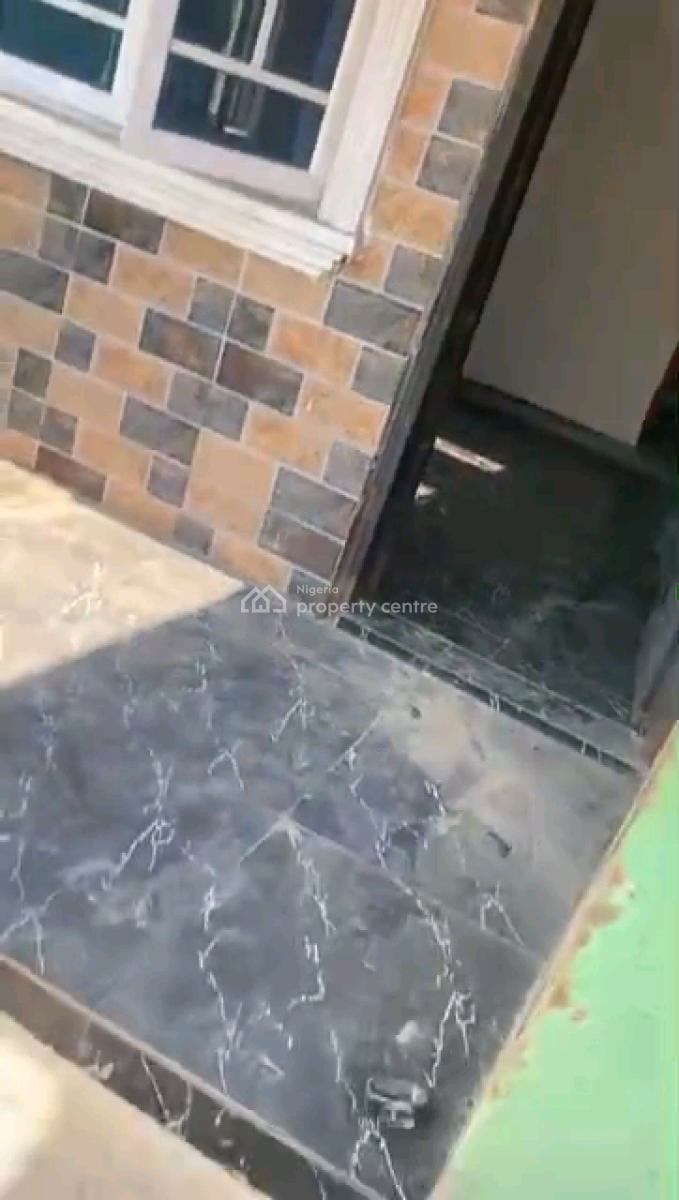 Decent Mini Flat, Oworonshoki, Shomolu, Lagos, Mini Flat (room and Parlour) for Rent