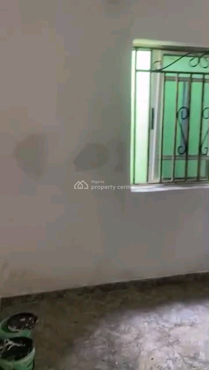 Decent Mini Flat, Oworonshoki, Shomolu, Lagos, Mini Flat (room and Parlour) for Rent