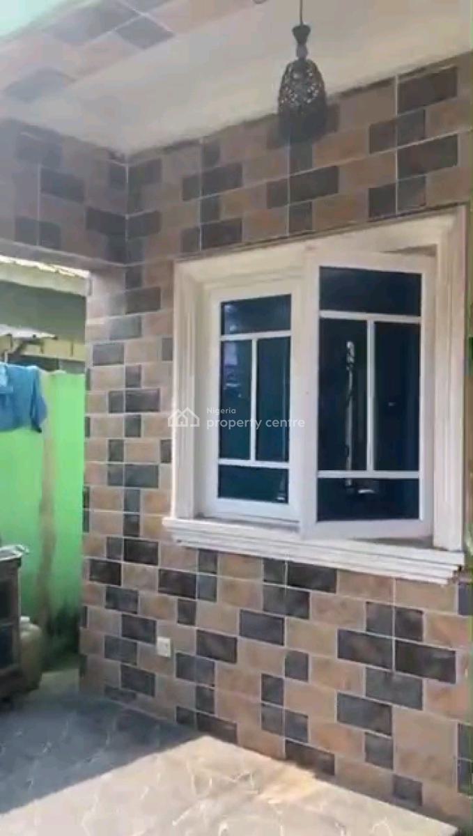 Decent Mini Flat, Oworonshoki, Shomolu, Lagos, Mini Flat (room and Parlour) for Rent