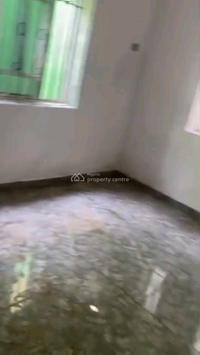 Decent Mini Flat, Oworonshoki, Shomolu, Lagos, Mini Flat (room and Parlour) for Rent