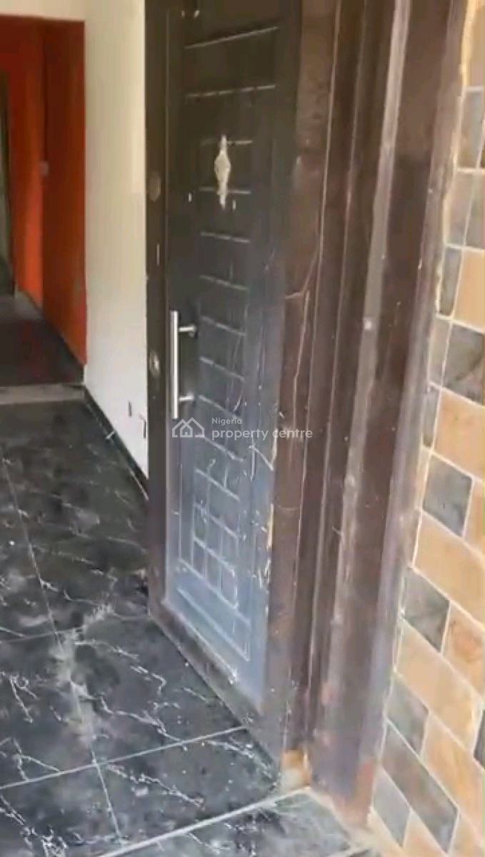 Decent Mini Flat, Oworonshoki, Shomolu, Lagos, Mini Flat (room and Parlour) for Rent