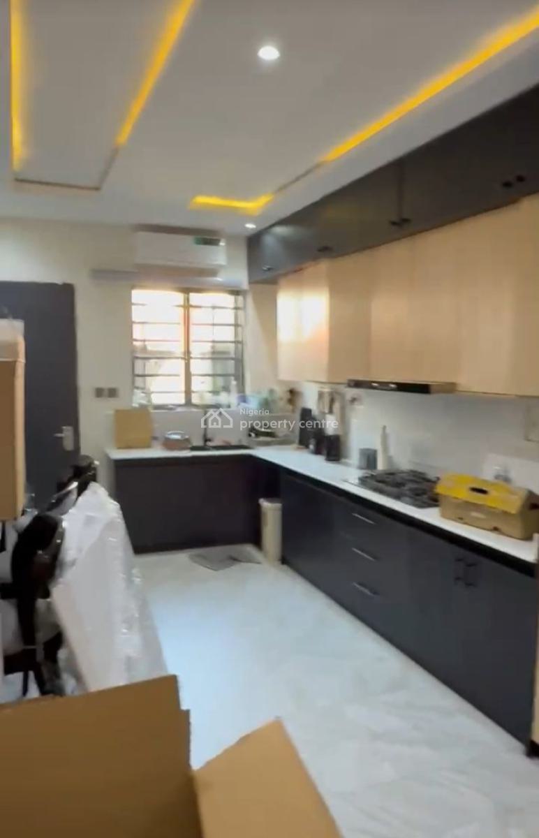 Fully Furnished 4 Bedroom Terrace House with a Maids Room, Lekki Phase 1, Lekki, Lagos, Terraced Duplex for Sale