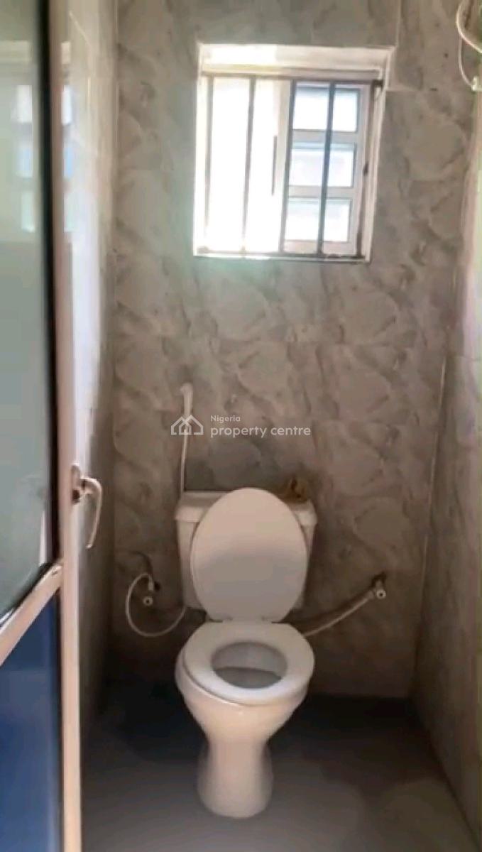Decent Mini Flat Available, Oworonshoki, Shomolu, Lagos, Mini Flat (room and Parlour) for Rent