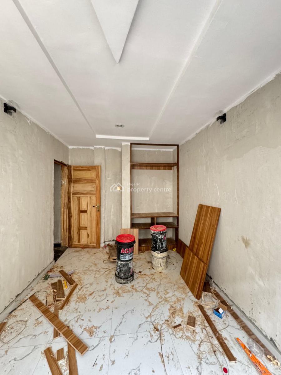 2 Bedroom Apartment, Surulere, Lagos, Flat / Apartment for Sale