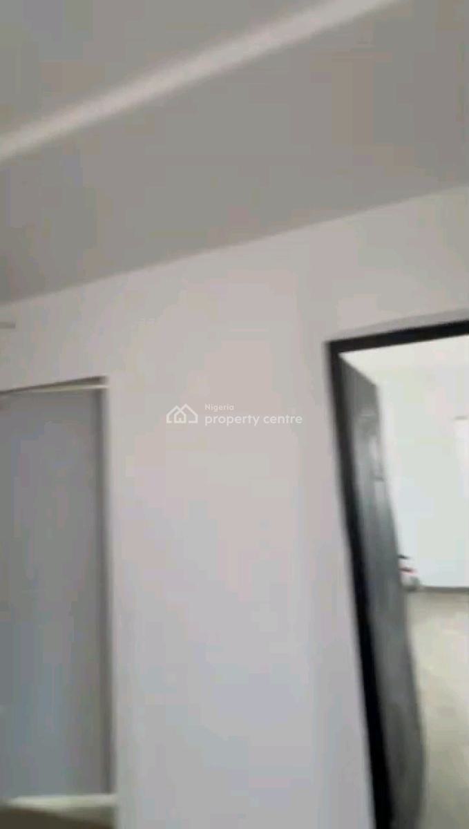 Decent 2bed Available in a Secure and Gated Estate, in a Gated Estate, Oworonshoki, Shomolu, Lagos, Flat / Apartment for Rent