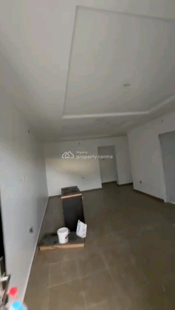 Decent 2bed Available in a Secure and Gated Estate, in a Gated Estate, Oworonshoki, Shomolu, Lagos, Flat / Apartment for Rent