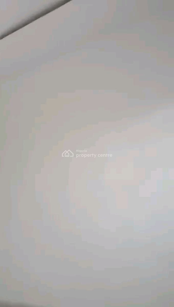 a Newly Built and Spacious 2bedroom Apartment (upstairs, Oloruntoyin Street, Oworonshoki, Shomolu, Lagos, Flat / Apartment for Rent