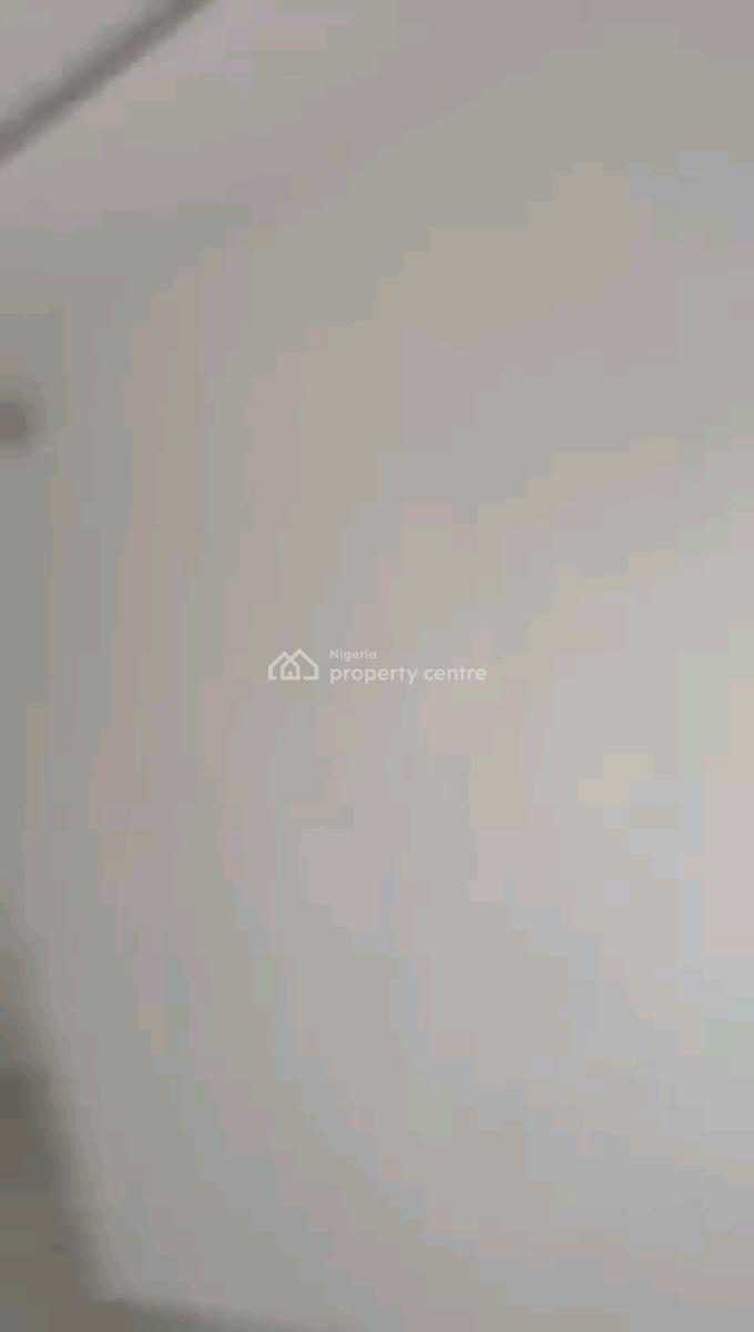 a Newly Built and Spacious 2bedroom Apartment (upstairs, Oloruntoyin Street, Oworonshoki, Shomolu, Lagos, Flat / Apartment for Rent