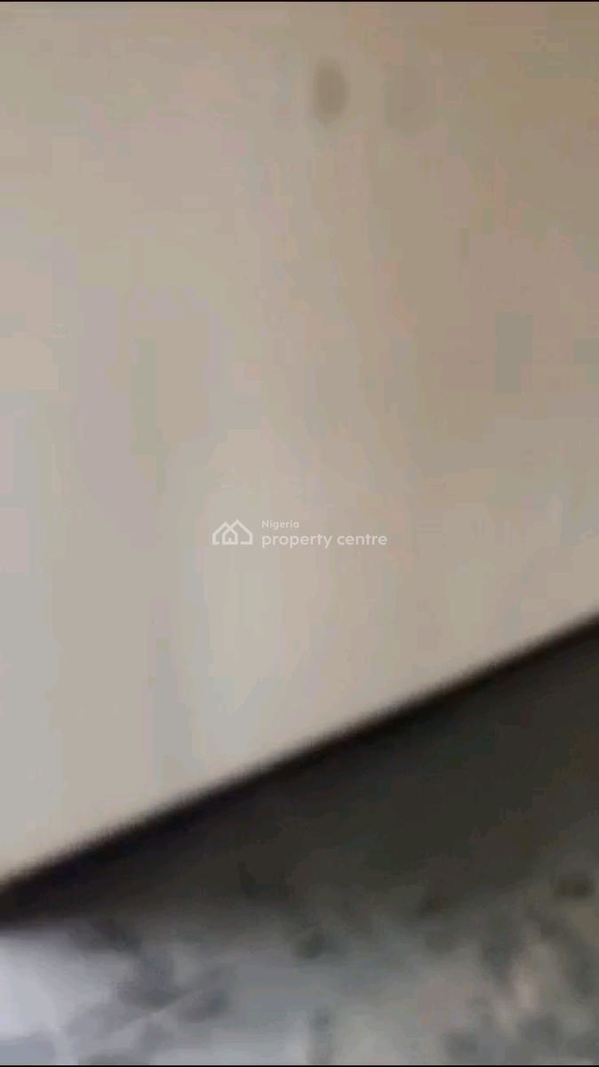 Decent Spacious 3 Bedrooms Up Flat, Sawmil, Gbagada, Lagos, Flat / Apartment for Rent