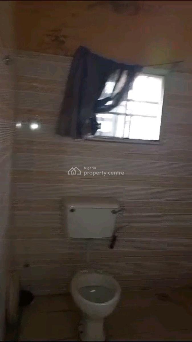 Decent Spacious 3 Bedrooms Up Flat, Sawmil, Gbagada, Lagos, Flat / Apartment for Rent