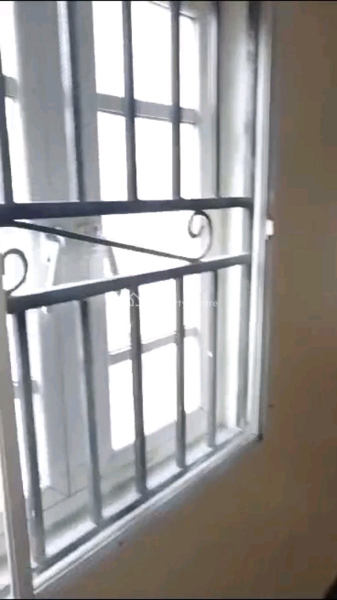 Decent Spacious 3 Bedrooms Up Flat, Sawmil, Gbagada, Lagos, Flat / Apartment for Rent