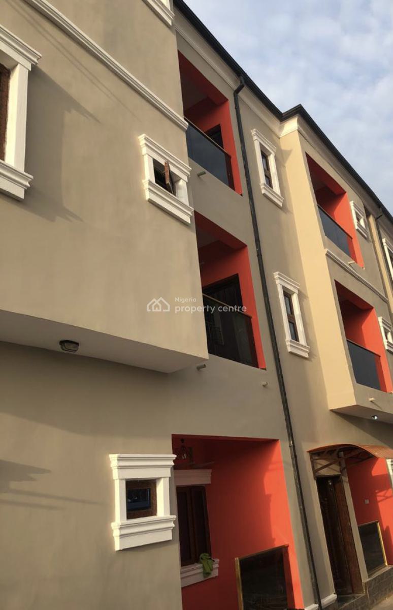 an Executive Two Bedroom Flat, Value County Estate Hopeville Opposite Blenco Mall Sangotedo Ajah, Lekki, Lagos, Flat / Apartment for Rent
