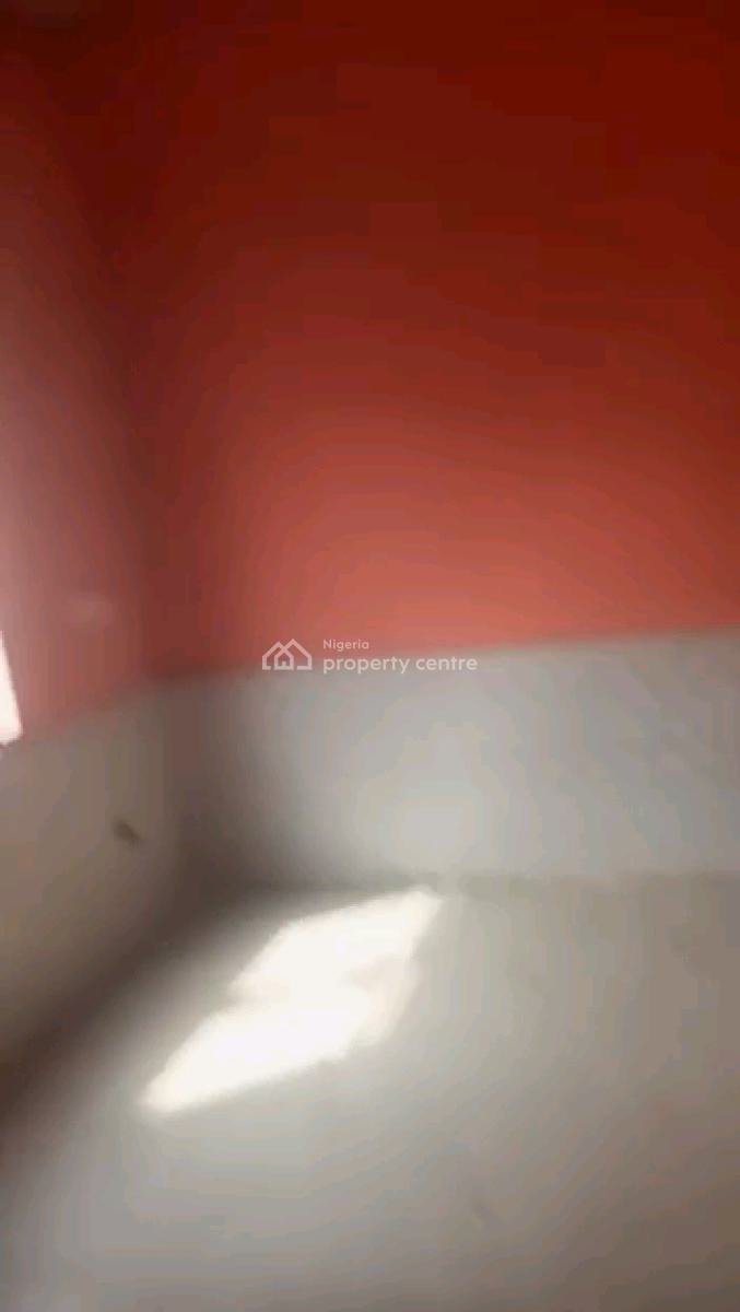 Standard and Executive Mini Flat, Off Ososa Road, Bariga, Shomolu, Lagos, Mini Flat (room and Parlour) for Rent