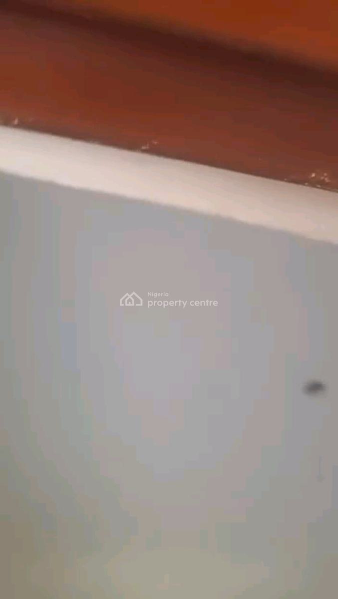 *standard and Executive Mini Flat, Off Ososa Road, Bariga, Shomolu, Lagos, Mini Flat (room and Parlour) for Rent