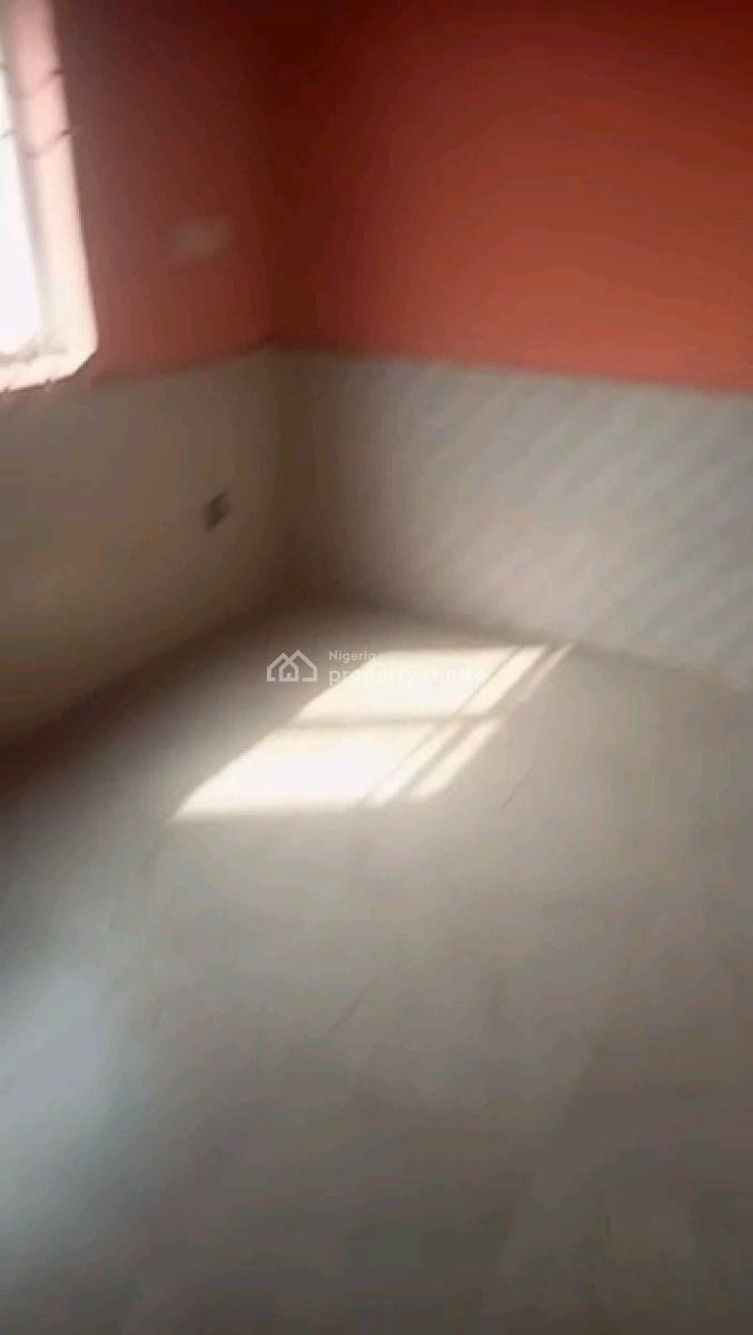 *standard and Executive Mini Flat, Off Ososa Road, Bariga, Shomolu, Lagos, Mini Flat (room and Parlour) for Rent