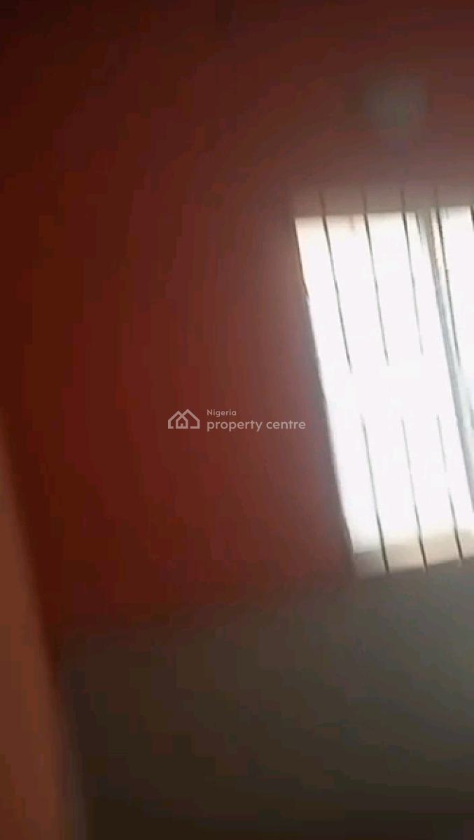 *standard and Executive Mini Flat, Off Ososa Road, Bariga, Shomolu, Lagos, Mini Flat (room and Parlour) for Rent