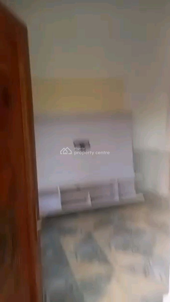 *standard and Executive Mini Flat, Off Ososa Road, Bariga, Shomolu, Lagos, Mini Flat (room and Parlour) for Rent