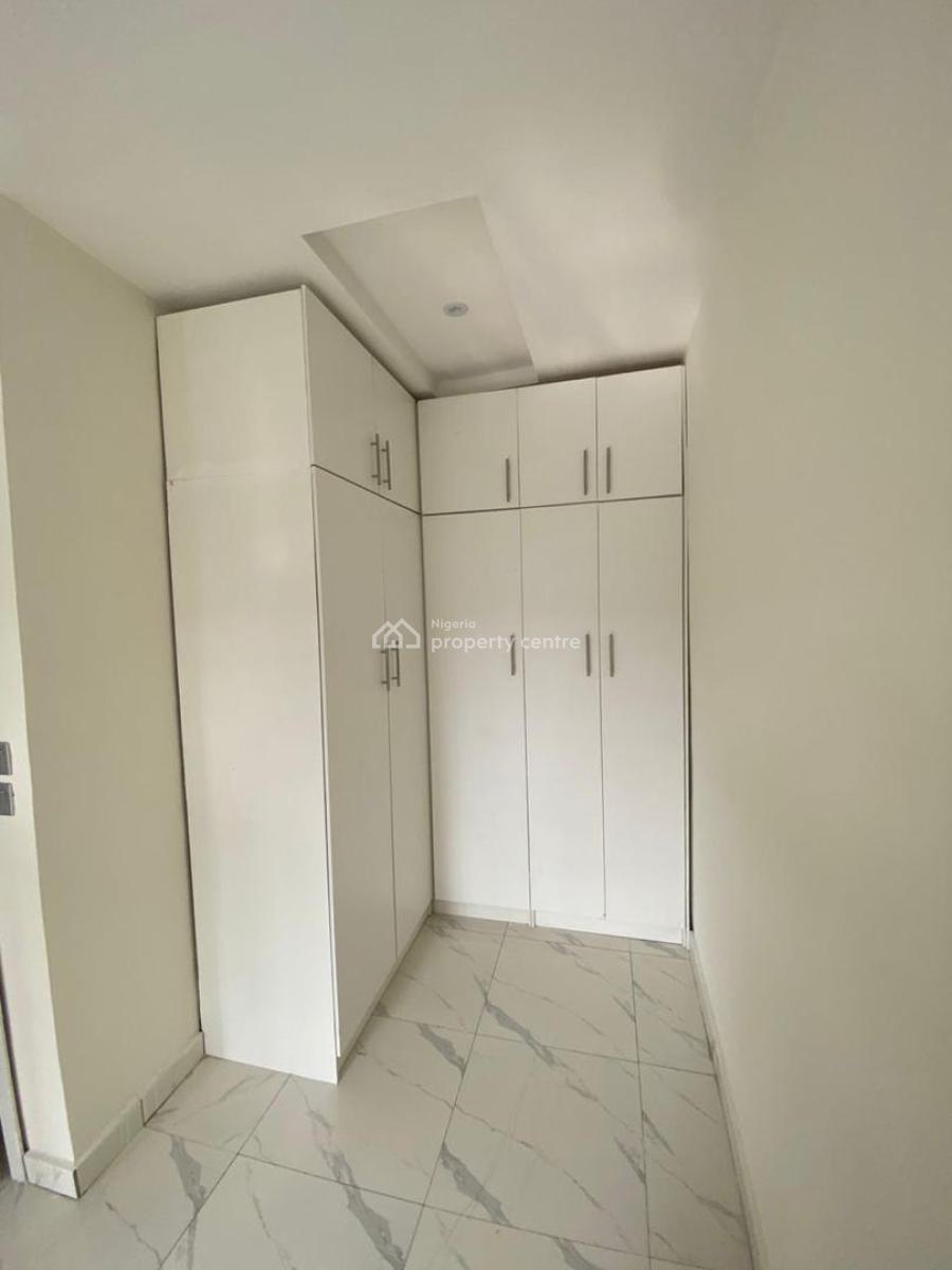 an Executive Two Bedroom Bedroom Duplex, Peacock Estate Ogombo Road Off Abraham Adesanya Estate Ajah, Lekki, Lagos, Terraced Duplex for Rent