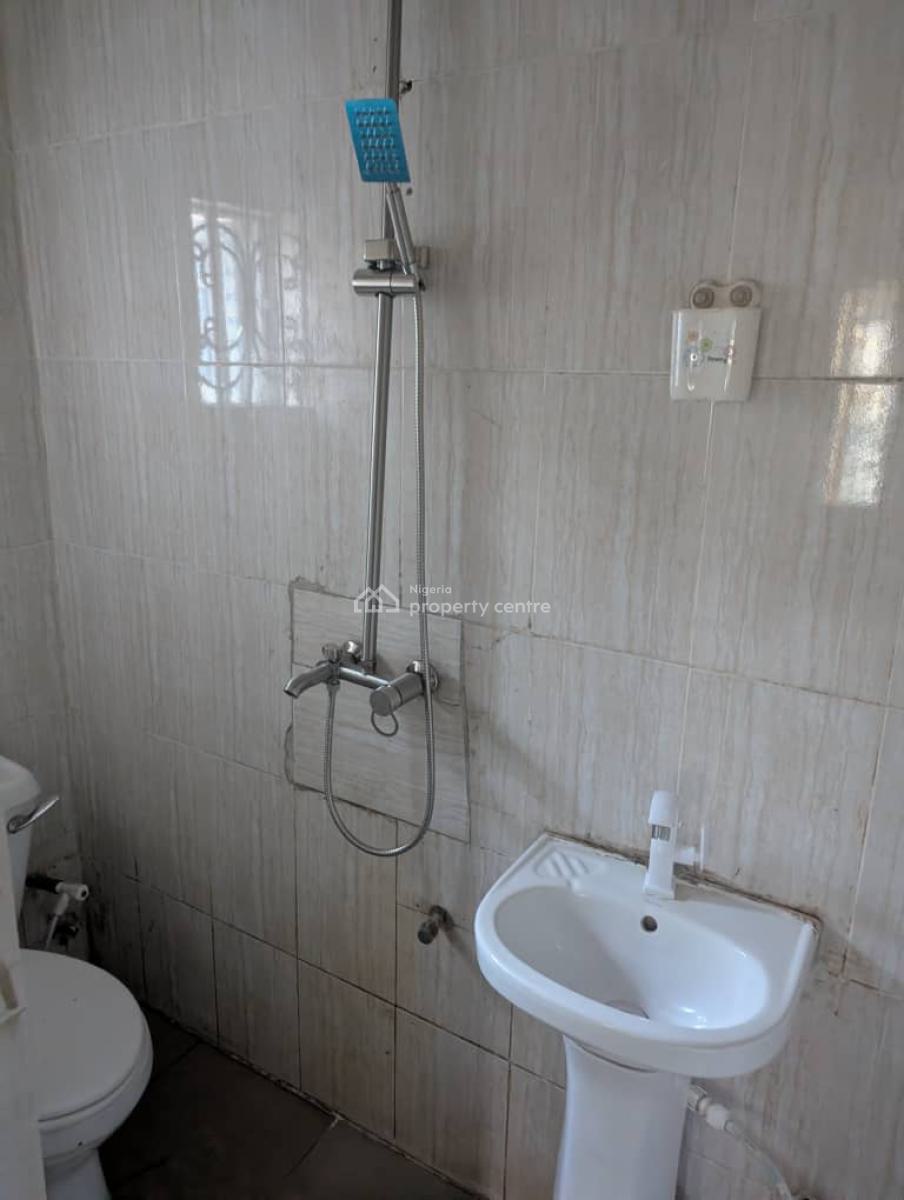 Spacious 2 Bedroom Apartment on Ground Floor, Sangotedo, Ajah, Lagos, Flat / Apartment for Rent
