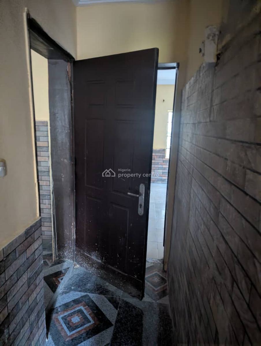Spacious 2 Bedroom Apartment on Ground Floor, Sangotedo, Ajah, Lagos, Flat / Apartment for Rent