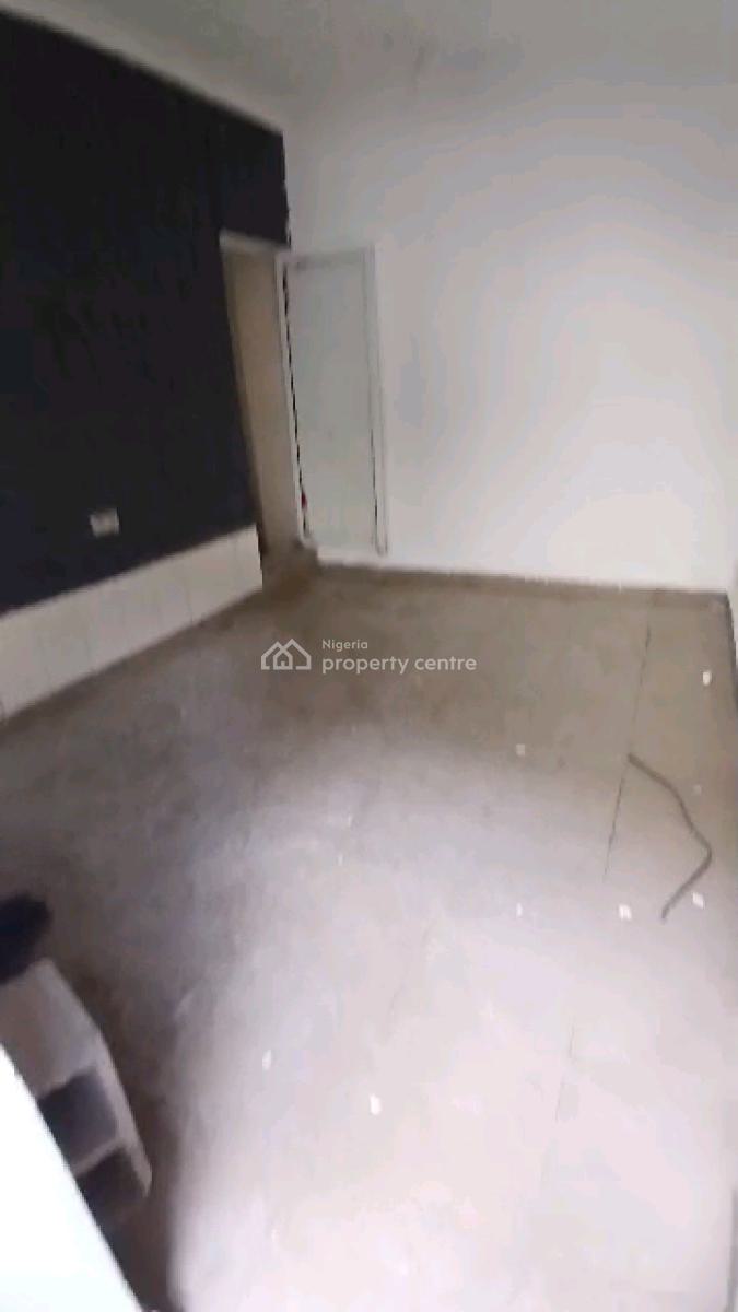 Spacious and Standard Room Self Contained, Shobande Street, Akoka, Yaba, Lagos, Self Contain (single Rooms) for Rent