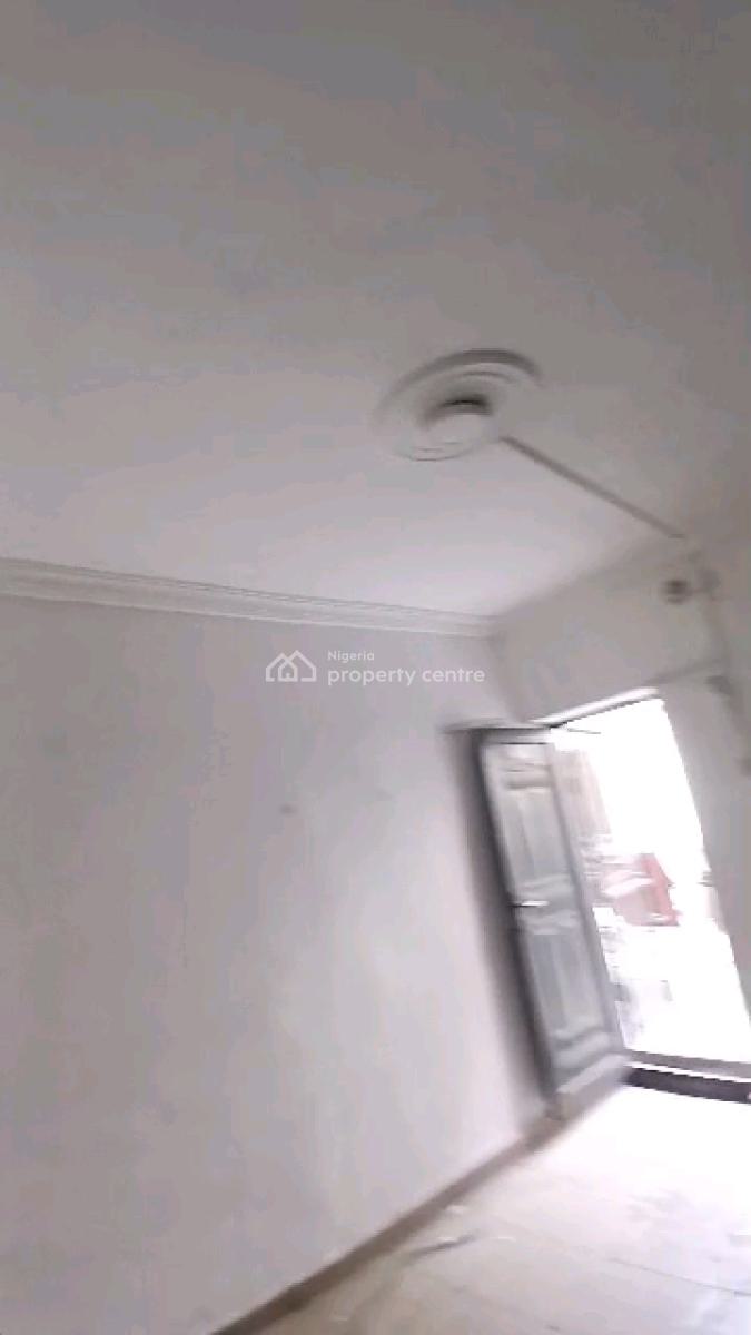 Spacious and Standard Room Self Contained, Shobande Street, Akoka, Yaba, Lagos, Self Contain (single Rooms) for Rent