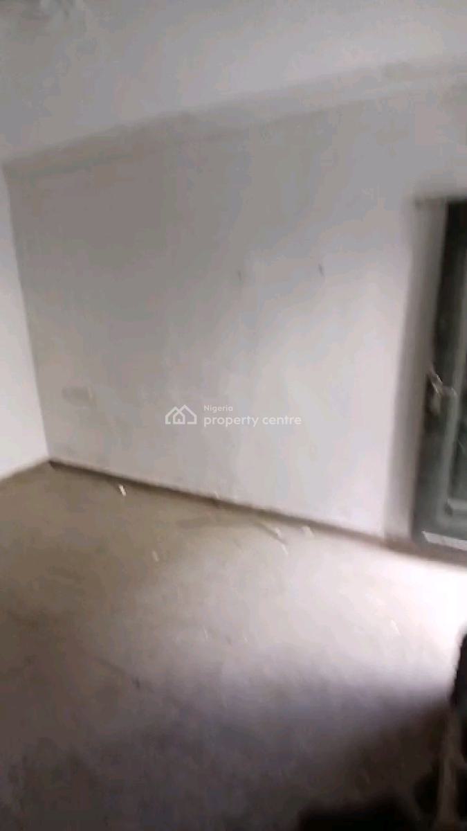 Spacious and Standard Room Self Contained, Shobande Street, Akoka, Yaba, Lagos, Self Contain (single Rooms) for Rent