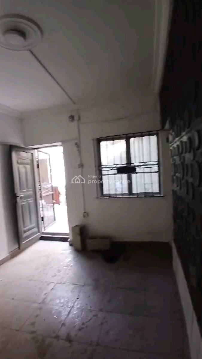 Spacious and Standard Room Self Contained, Shobande Street, Akoka, Yaba, Lagos, Self Contain (single Rooms) for Rent