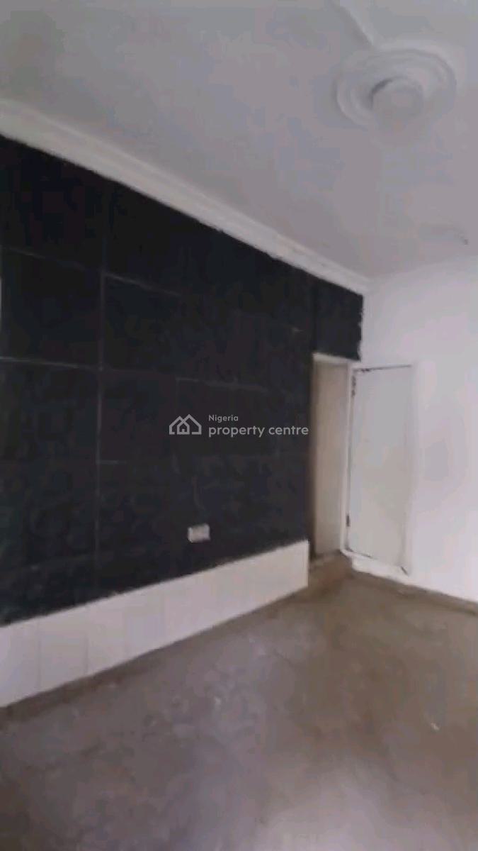 Spacious and Standard Room Self Contained, Shobande Street, Akoka, Yaba, Lagos, Self Contain (single Rooms) for Rent