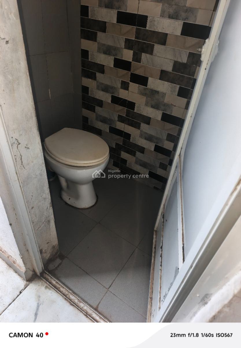 Self Contain, Dakibui, Jabi, Abuja, Self Contain (single Rooms) for Rent