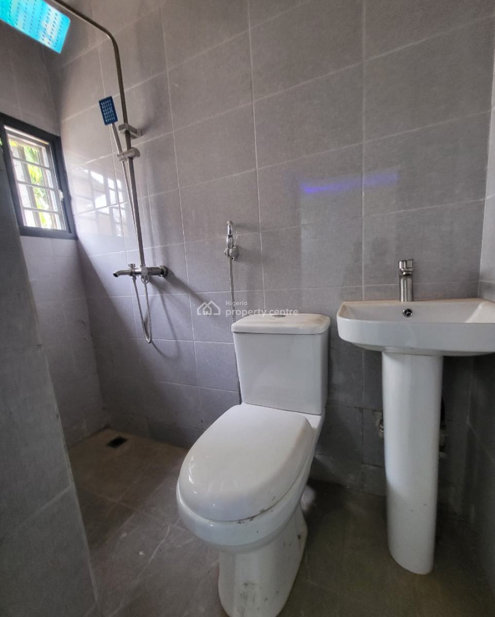 Luxurious Massive 2bedroom Flat, By Costume Hq, Zone 3, Wuse, Abuja, Flat / Apartment for Rent