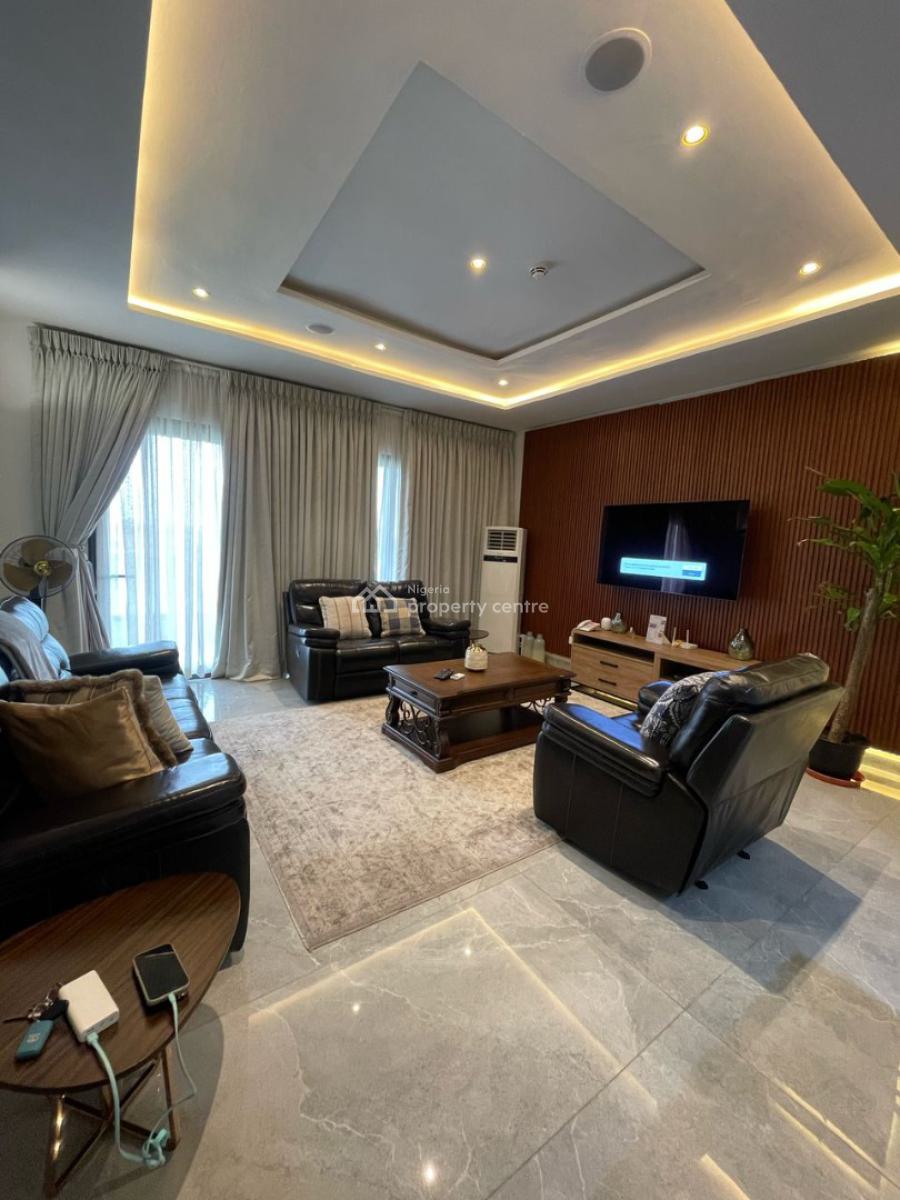 1, Ikoyi, Lagos, Mini Flat (room and Parlour) Short Let