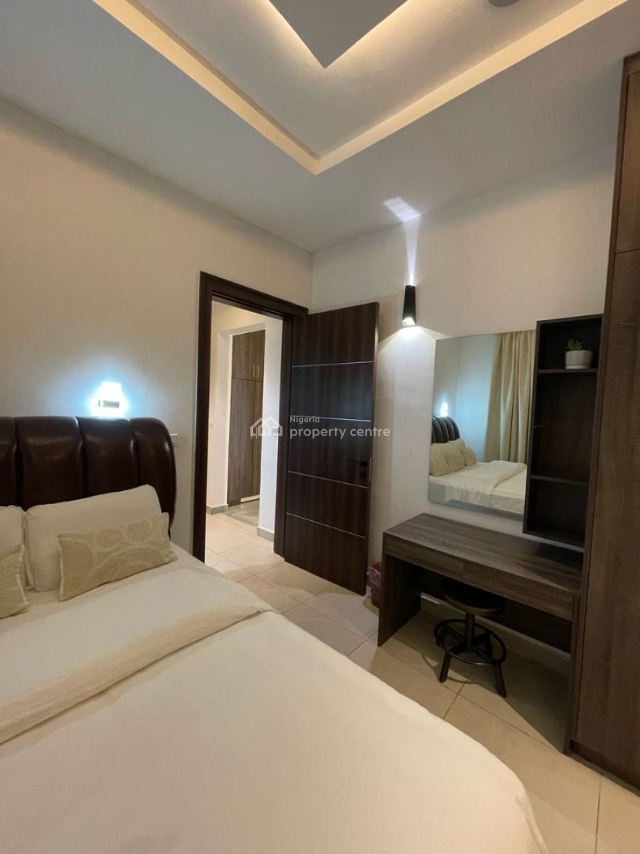 1, Ikoyi, Lagos, Mini Flat (room and Parlour) Short Let