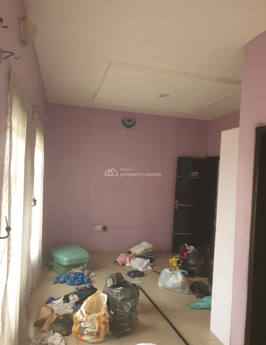 Lovely 4 Bedrom Semi Detached Duplex Self Compound, No Bq, Gra Phase 2, Magodo, Lagos, Semi-detached Duplex for Rent