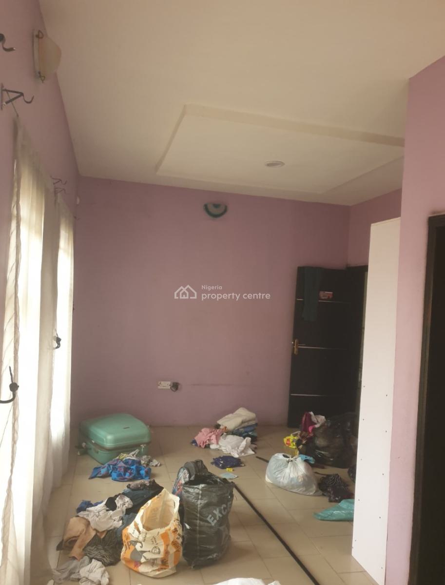 Lovely 4 Bedrom Semi Detached Duplex Self Compound, No Bq, Gra Phase 2, Magodo, Lagos, Semi-detached Duplex for Rent