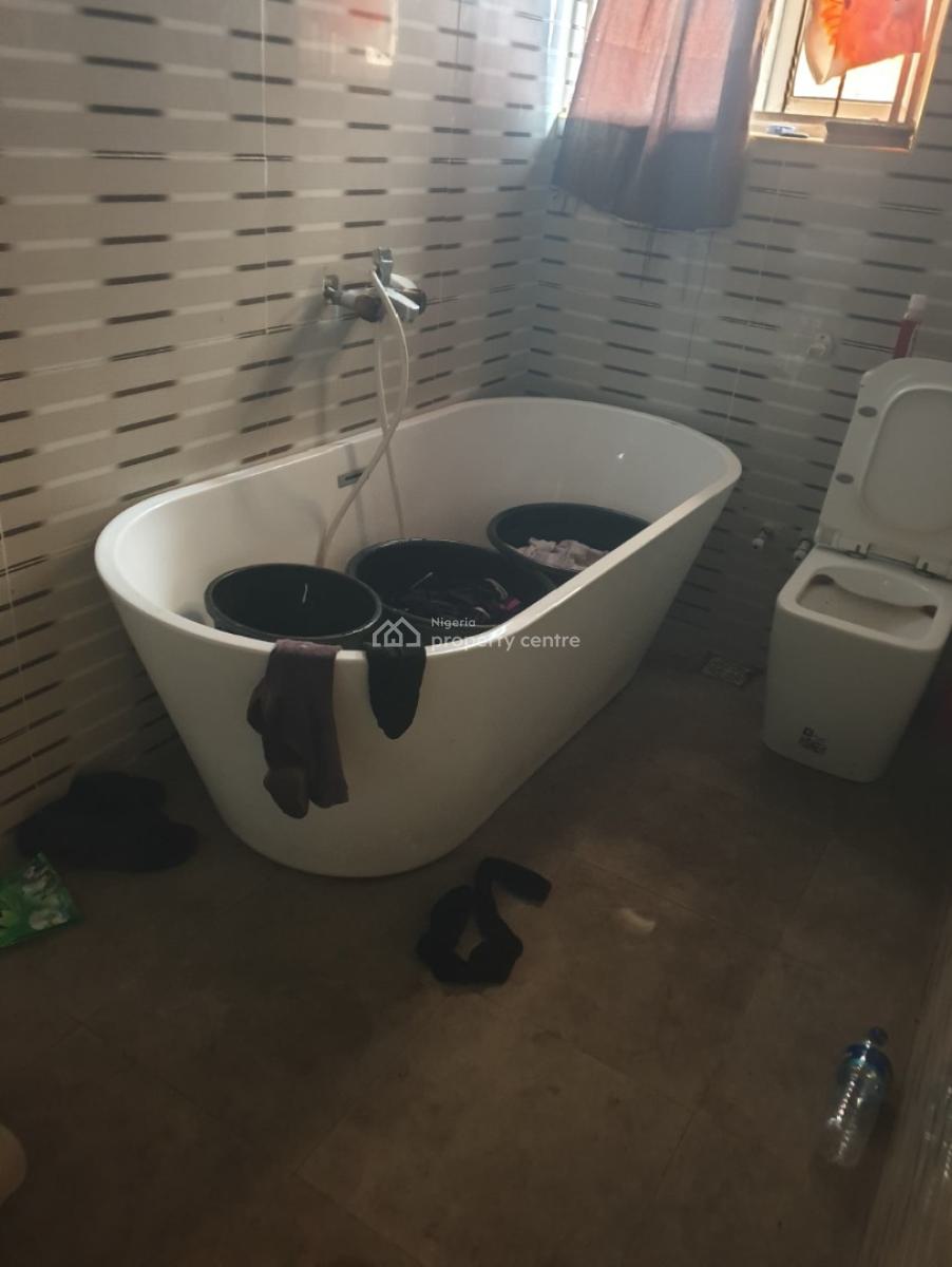 Lovely 4 Bedrom Semi Detached Duplex Self Compound, No Bq, Gra Phase 2, Magodo, Lagos, Semi-detached Duplex for Rent