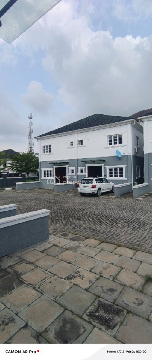 4bedroom Semi Detach in Oral Estate, Oral Estate Lekki, Lekki, Lagos, Semi-detached Duplex for Rent