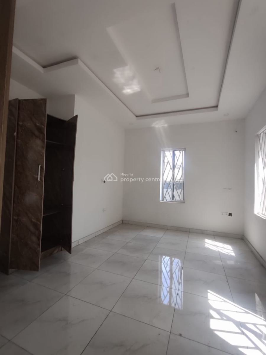 Brand New 3 Bedroom with a Bq, Ilaje, Ajah, Lagos, Flat / Apartment for Rent
