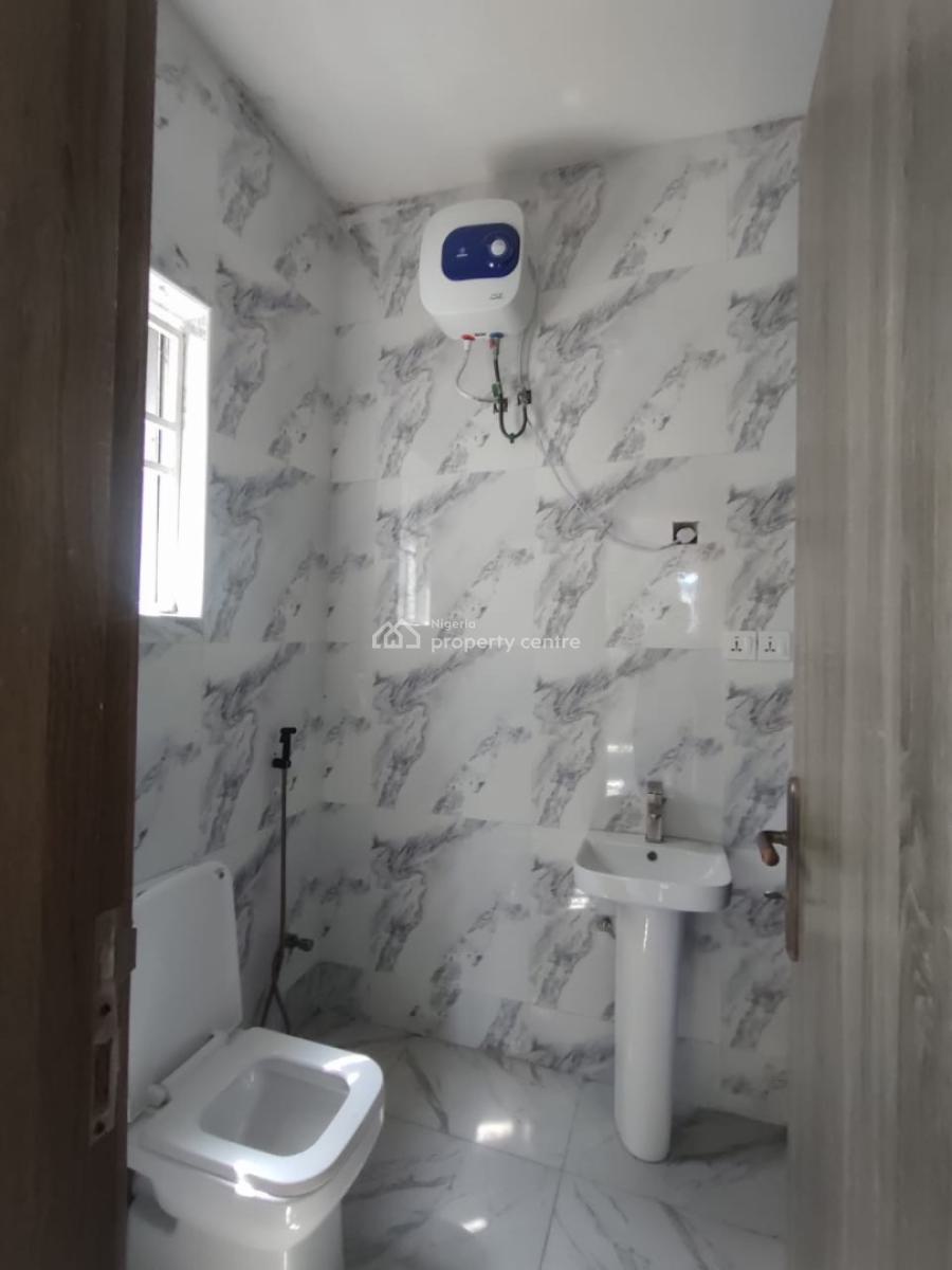 Brand New 3 Bedroom with a Bq, Ilaje, Ajah, Lagos, Flat / Apartment for Rent