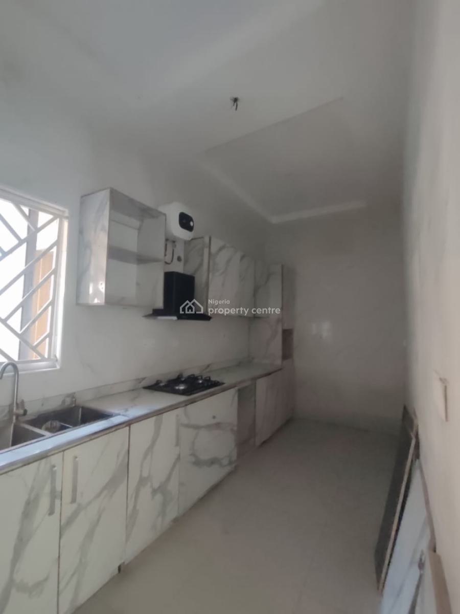 Brand New 3 Bedroom with a Bq, Ilaje, Ajah, Lagos, Flat / Apartment for Rent