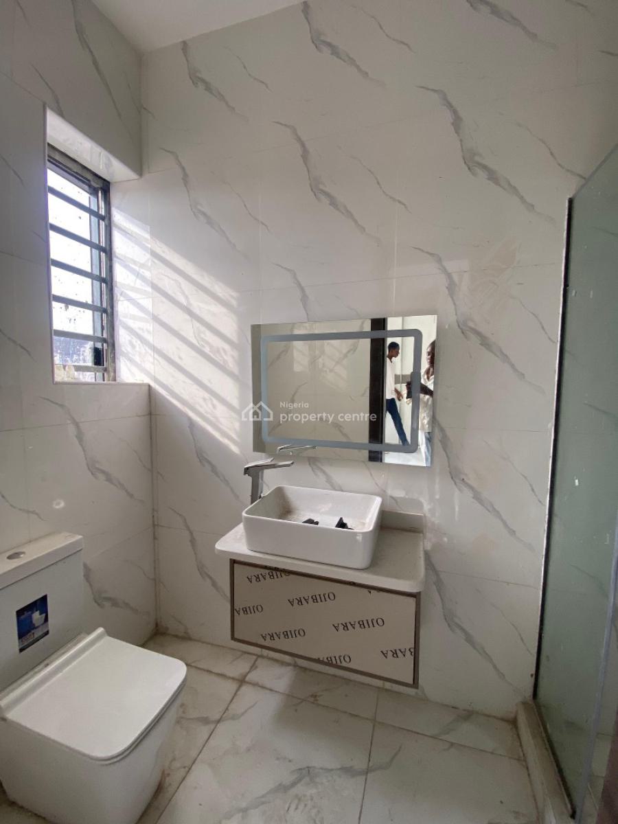 4 Bedroom Terrace Duplex with a Room Bq, Lekki Phase 1, Lekki, Lagos, Terraced Duplex for Sale